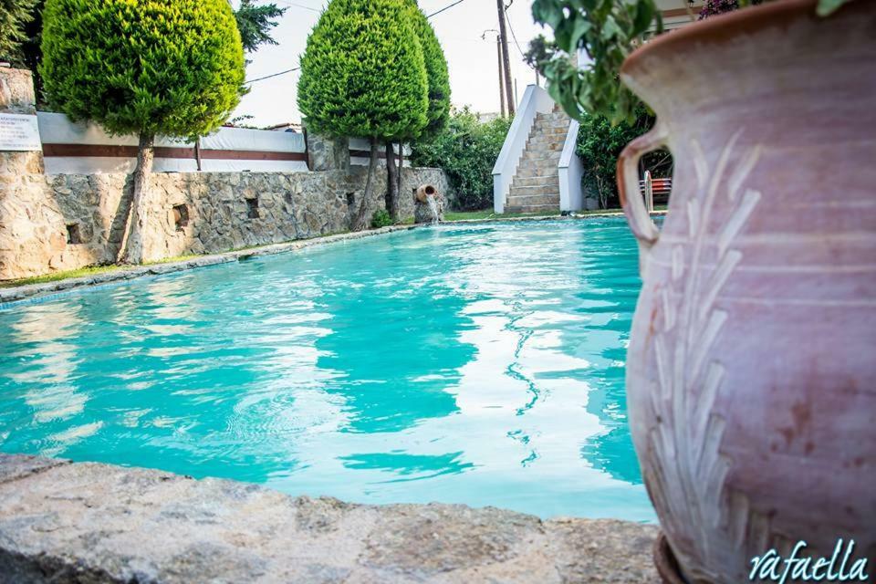 Irene'S Maisonette At Rafaella Resort Kokkonion Ngoại thất bức ảnh